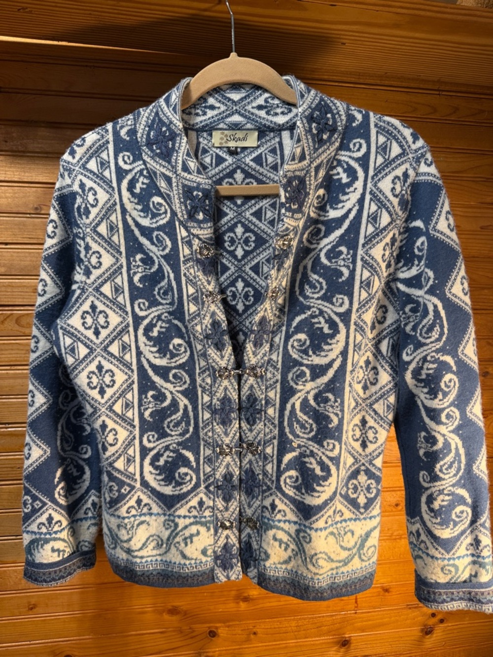 Blue & Cream Patterned Knit Cardigan